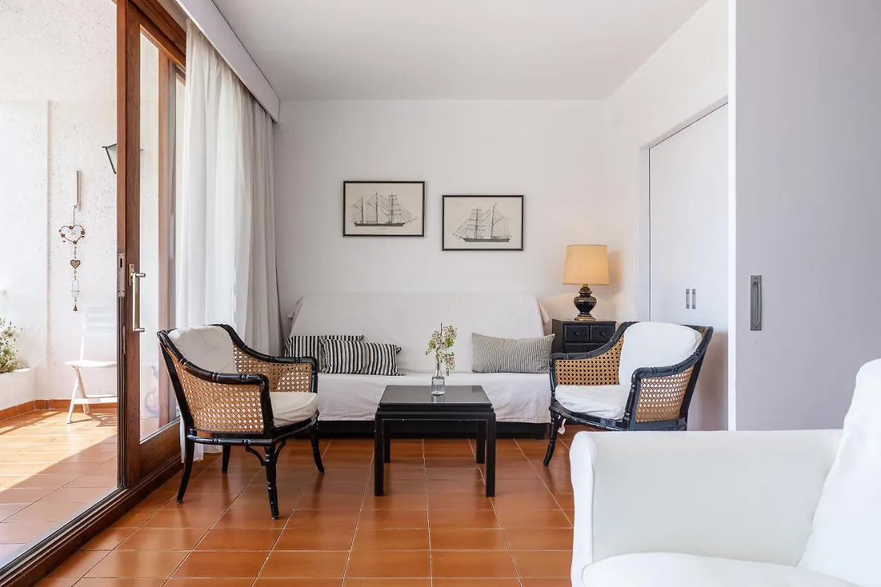 Sea View Balcony Apartment 滨海托萨 西班牙